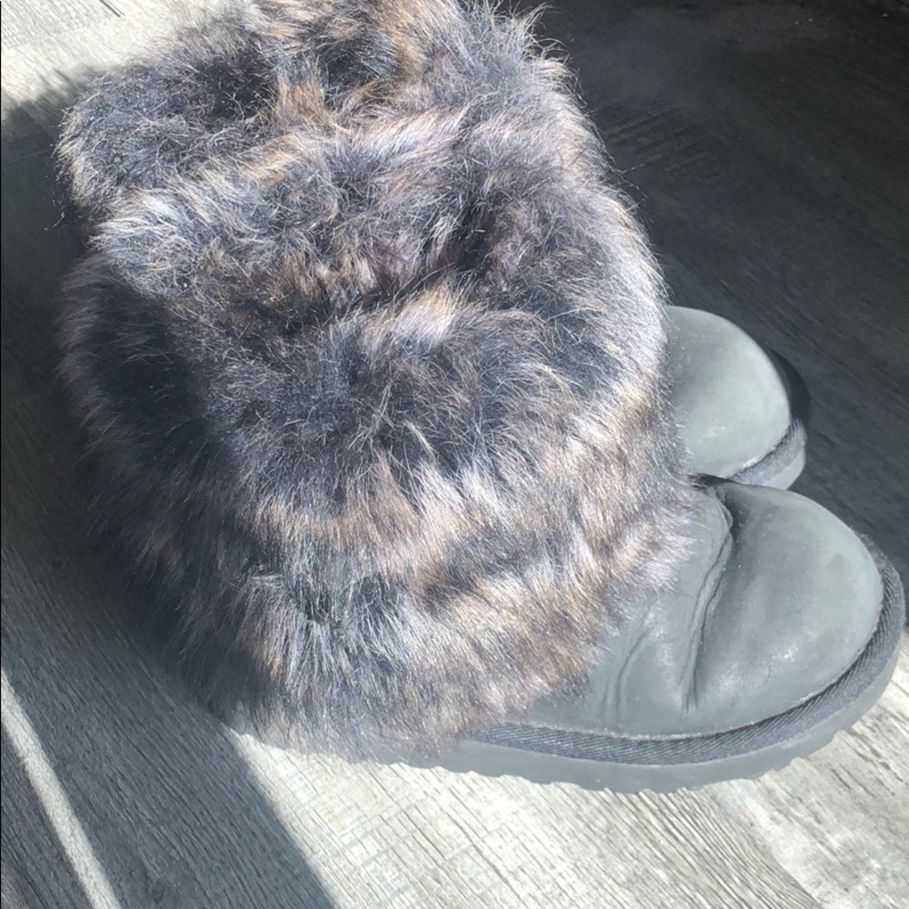 Warm Fuzzy Uggs !!!!